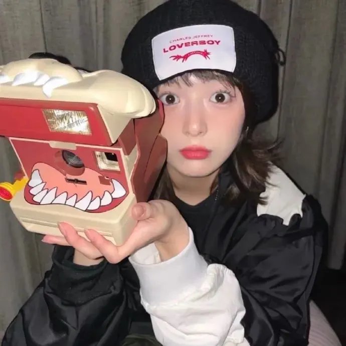 丹妮尔·凯布尔：目击者